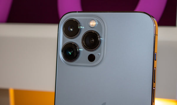 Get to know iPhone 13's powerful photography features.