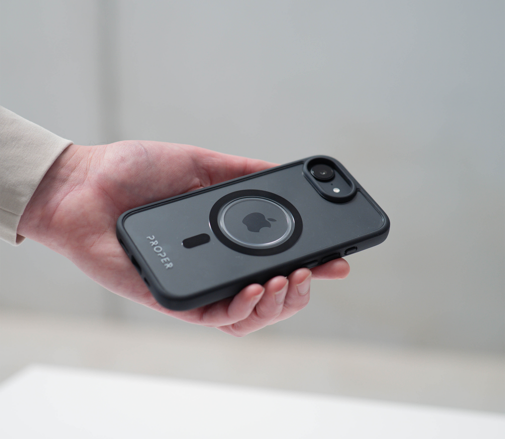 MagSafe Case for iPhone 16e/17e