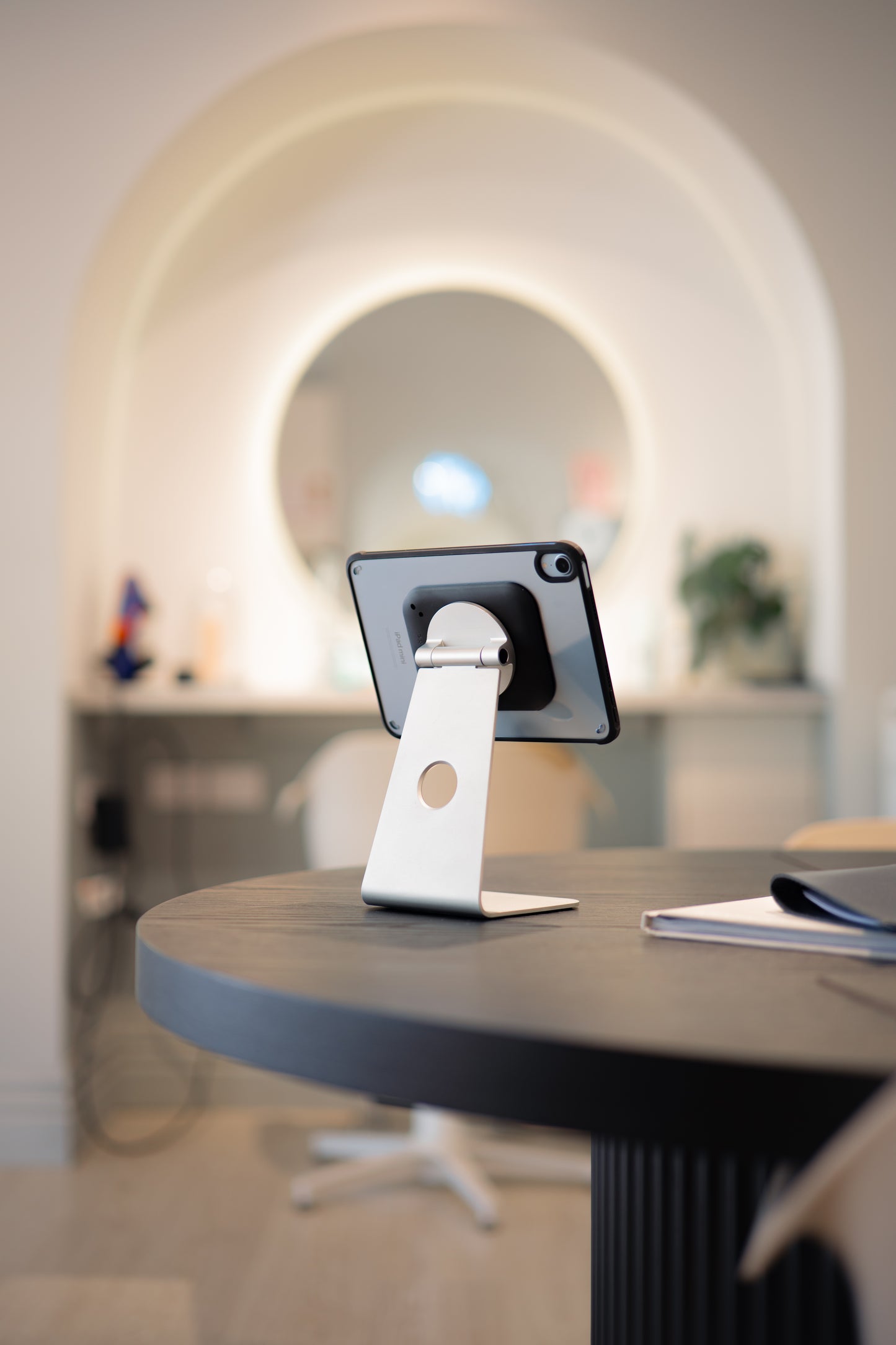 Universal Tablet Stand
