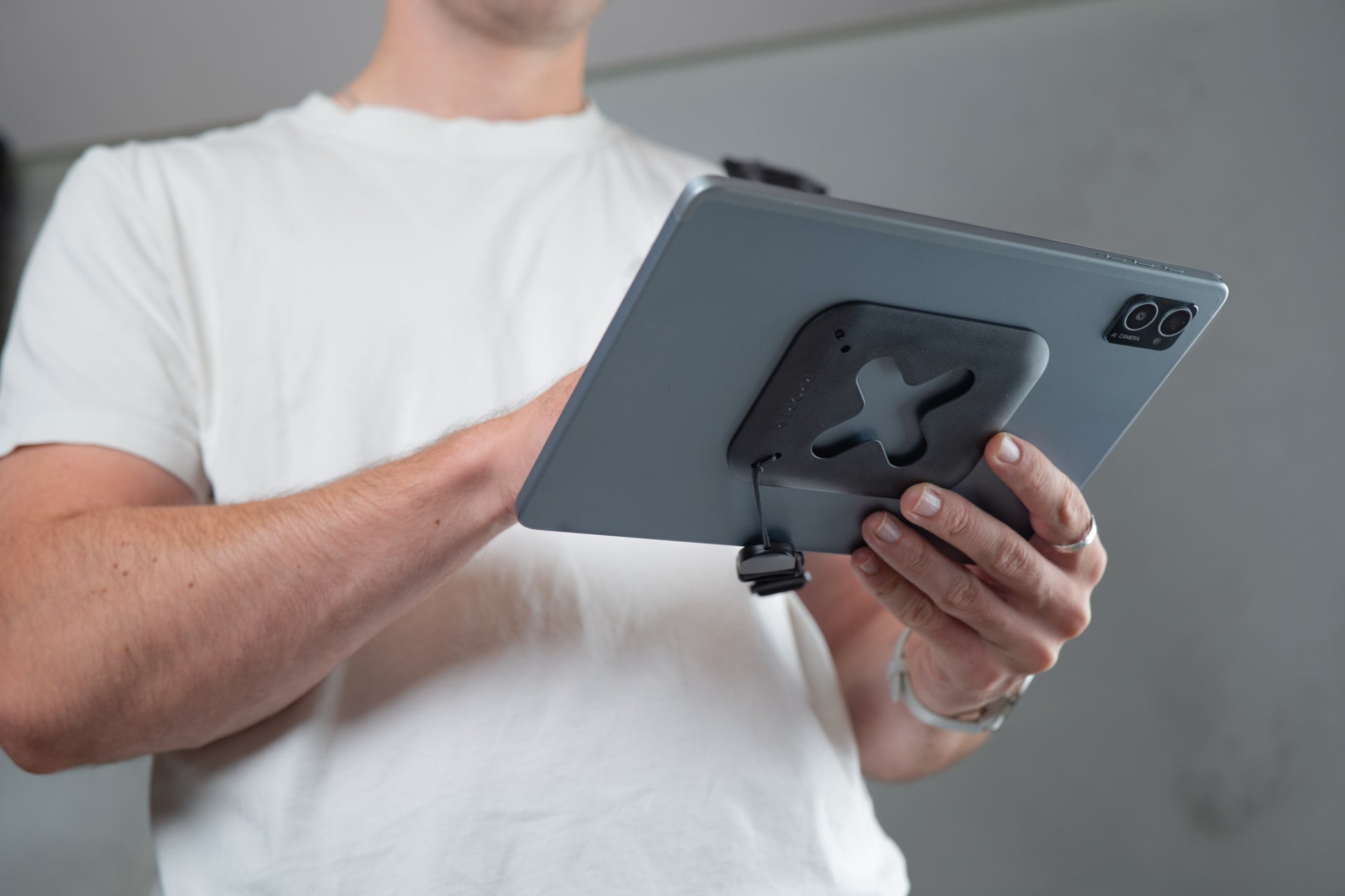 Universal Connect Adapter